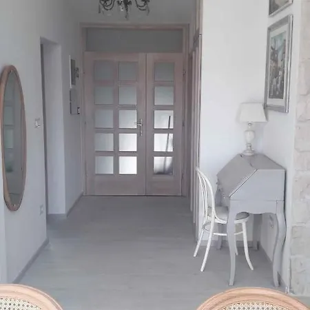 Appartamento In Porec/istrien 38388 Porec