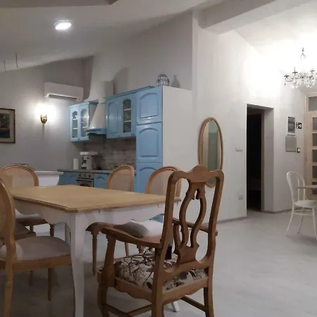 In Porec/istrien 38388 Apartment *